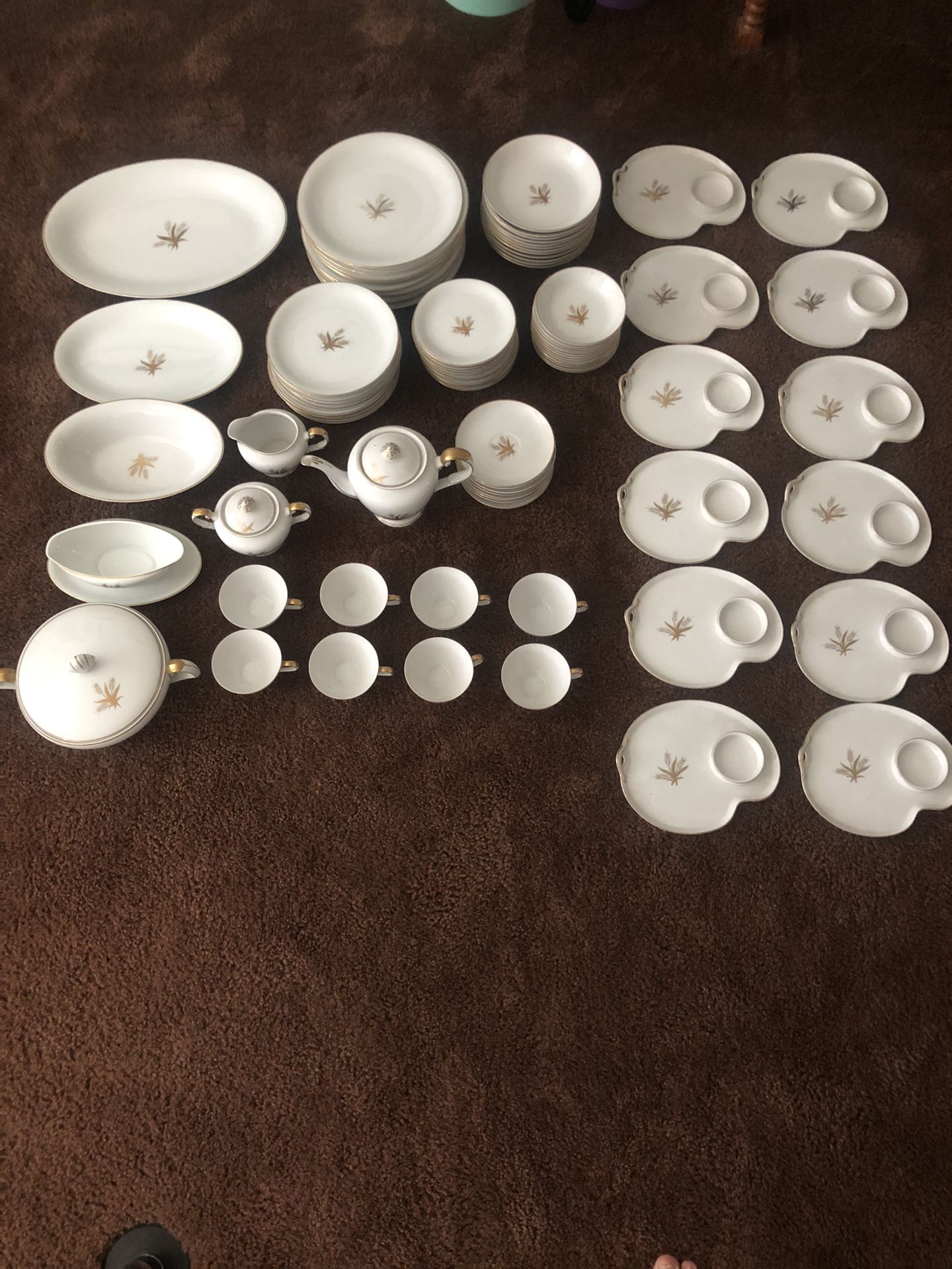 96 Piece Hand Painted Kutani China Set