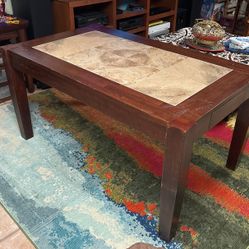 Beautiful Dining Table With 4  Chairs 