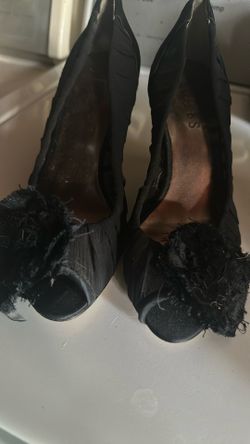 Guess ) Size 5 $ 10