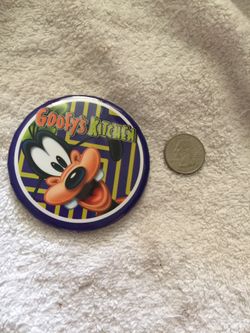 Disneyland Goofy’s Kitchen Pin