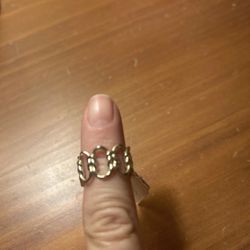 Kendra Scott Gold-tone Ring NWT Size 7