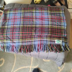 VTG Connemara Pure Wool Throw Blanket