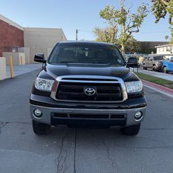 TOYOTA TUNDRA 2010 SR5
