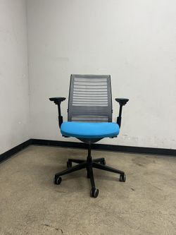 Steelcase Think2 Office Chair Like New