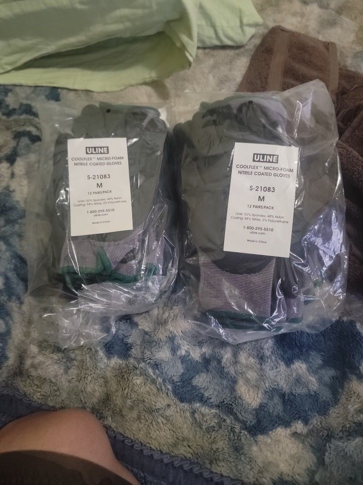 Uline Medium Gloves Brand New 2 Packs