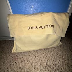 Louis Vuittion Purse