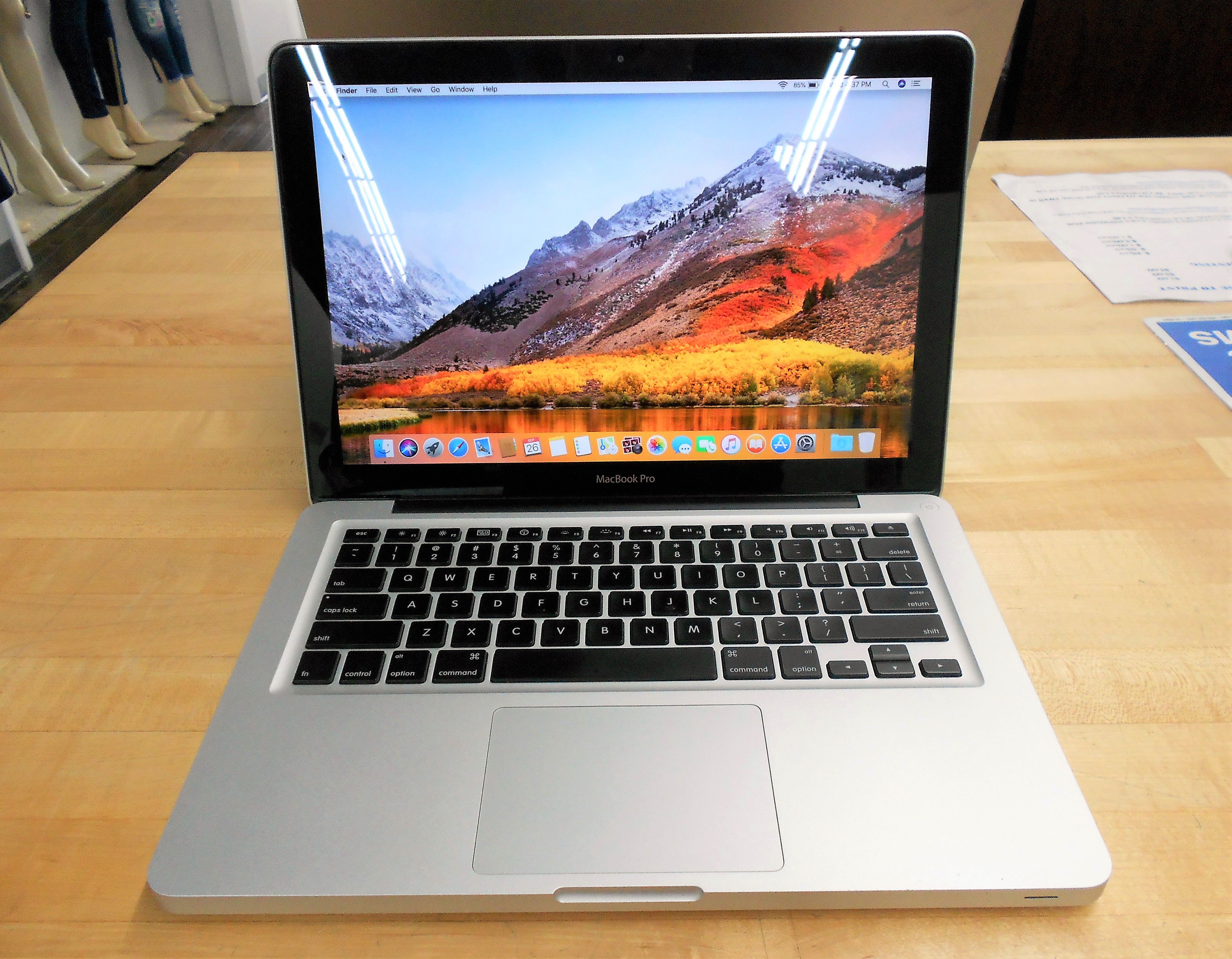 MacBook Pro 13.3"