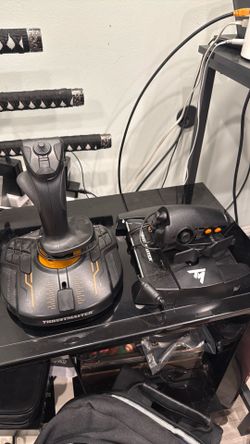 Thrust master flight stick and Thurster