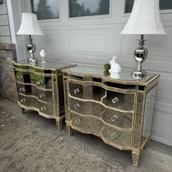 2 Dressers With Lamps