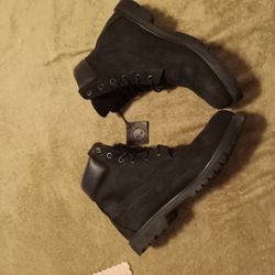 Woman's Timberland Boots