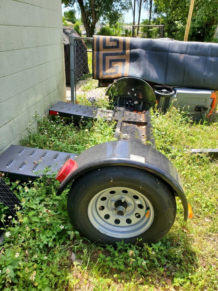 Tow Dolly