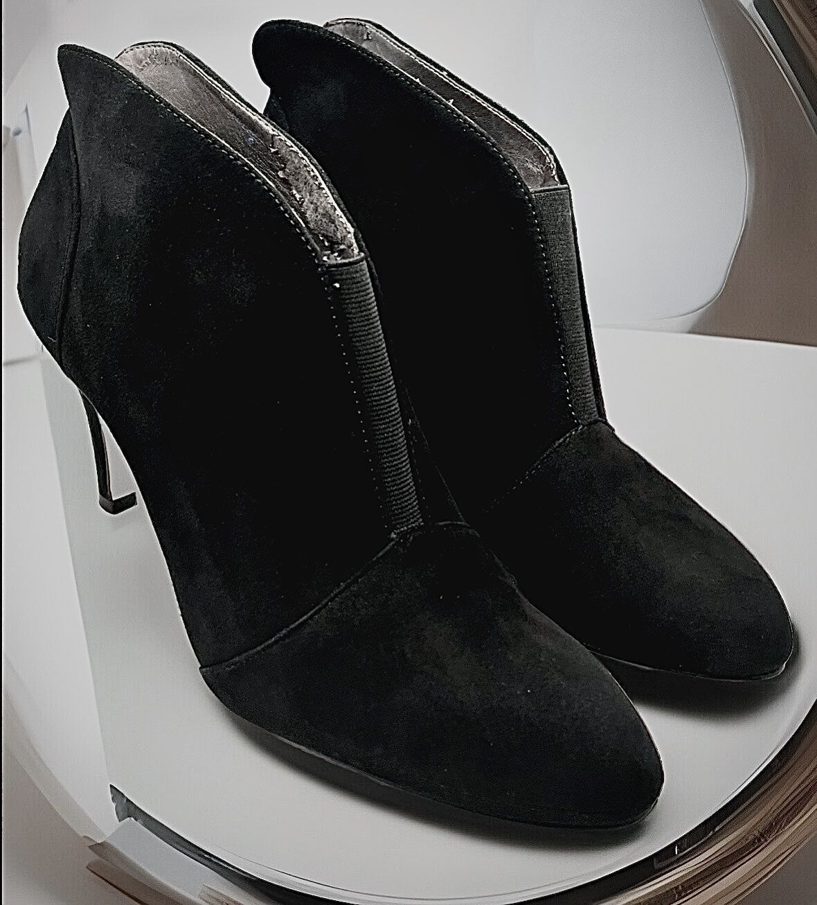 Discounted! Adrienne Vittadini Thomas Suede Stilettos Heel Boots