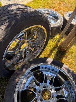 22 inch Chrome Wheels and Toyo Proxes Tires