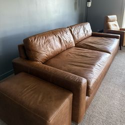 RH COOPER 30” RECTANGULAR LEATHER OTTOMAN