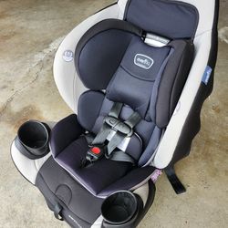 Evenflo Carseat [Excellent Condition]