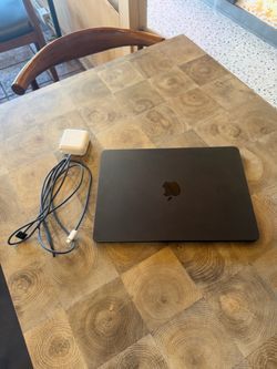 2025 13’ MacBook Air M4