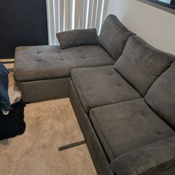 Three-Seater Sofa Bed – Excellent Condition, Hardly Used
