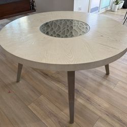 Dining Table Round 