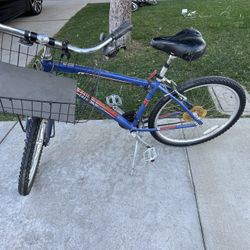 Men’s 26” Diamond Back Bike 