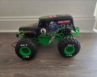 Monster Jam Grave Digger RC Monster Truck
