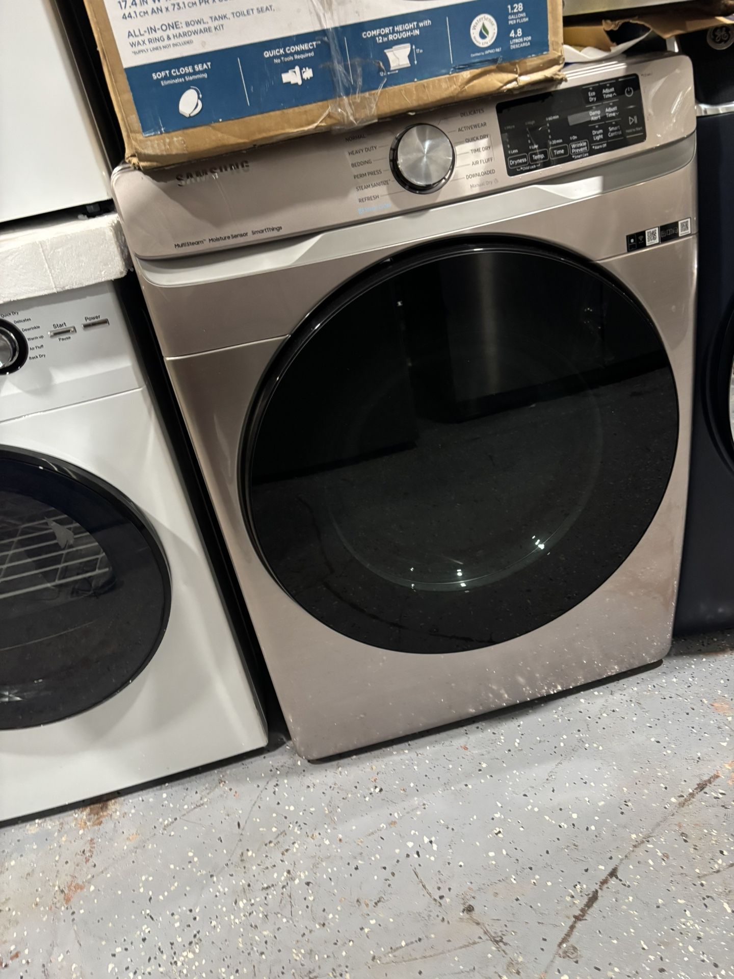 New Samsung Electric Dryer 75 Cu Ft