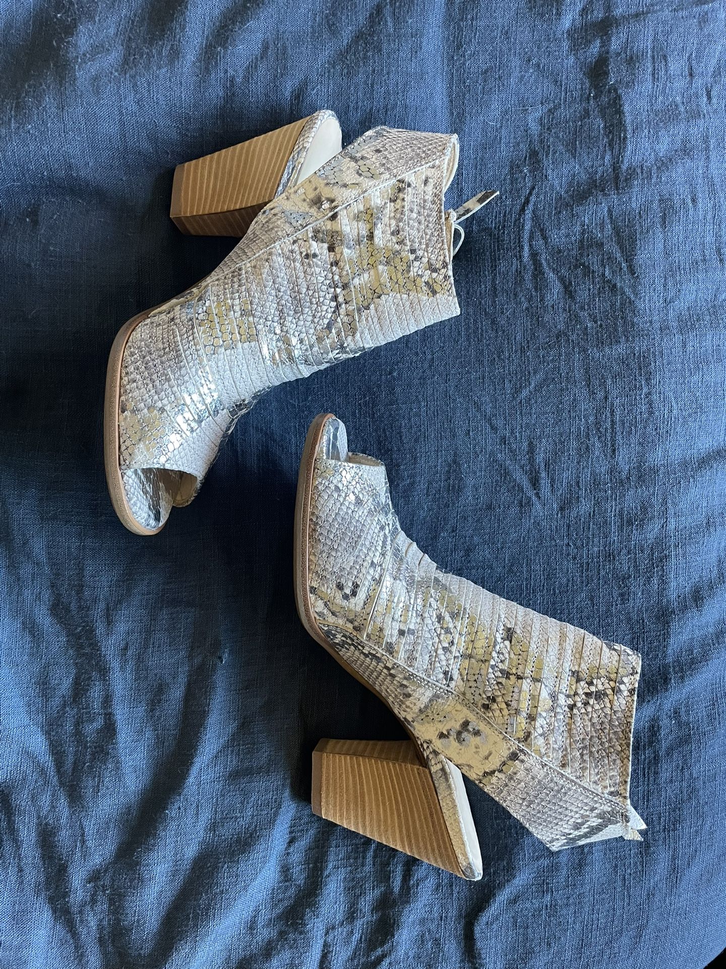 Paul Green Snake Skin Print Heel