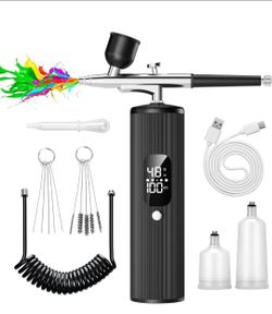 Airbrush kit with compress