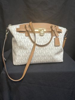 White Michael Kors Bag
