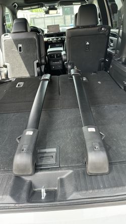 Roof rack cross bars