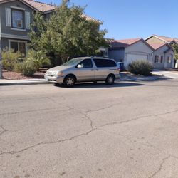 2002 Toyota Sienna