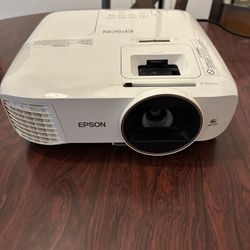Epson Home Cinema 2150