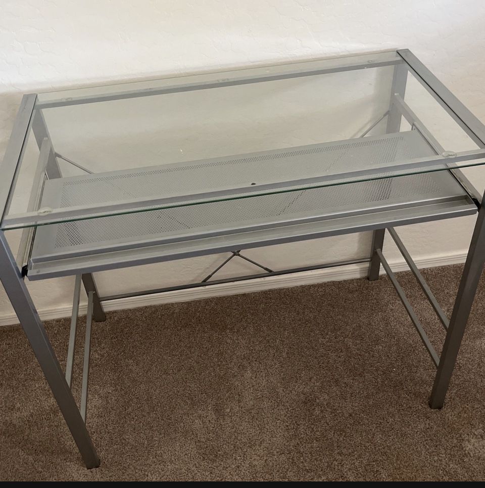 Desk Very Great Condition