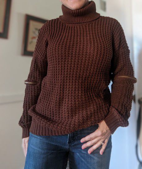 Guess medium Sweater 