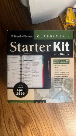 Franklin Planner Classic Size Starter Kit with Binder