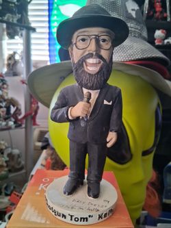 Bobblehead, ShotgunTom Kelly.
