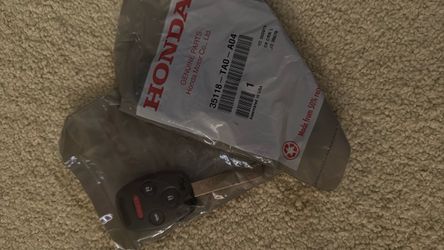 Honda Genuine OEM Key Fob 35118-TA0-A04