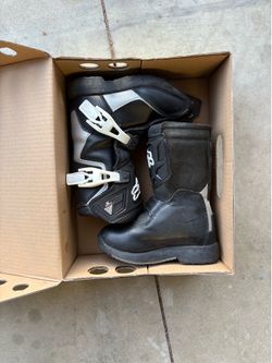 Fox kids boot