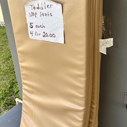 Toddler sleeping mats
