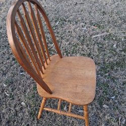 A Table In Good Condition Moving Sale