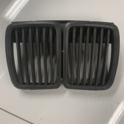 E30