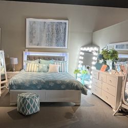 King Bed, Dresser, Mirror And Nightstand 