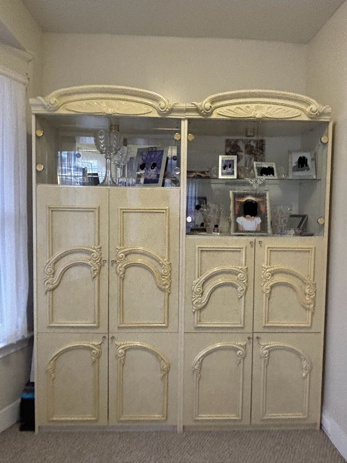 Diningware Cabinet