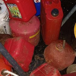 Gas Cans 10 Ea