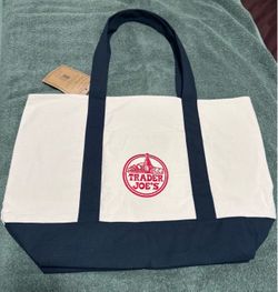 Traders joe tote bag