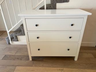 Free IKEA Dresser