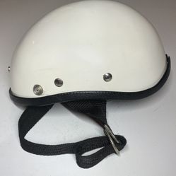 Adult size medium skid lid, flat helmet