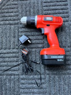 Black & Decker 9.6V Cordless Drill with Charger