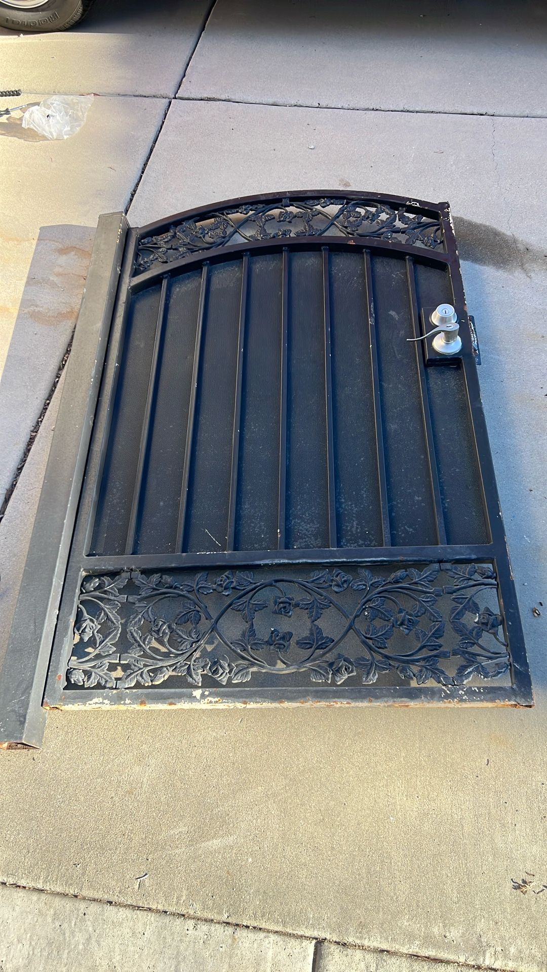 Free Metal Gate For Scrap