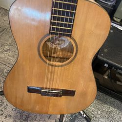 Acoustic Guitar/ Nylon String