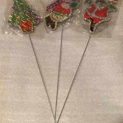 NEW Holographic Christmas Outdoor Yard  Stakes With 3D Spinning Windmill Type Tops